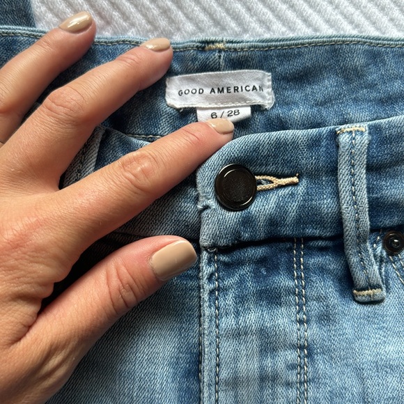 GOOD AMERICAN ripped skinny jean - Picture 2 of 4